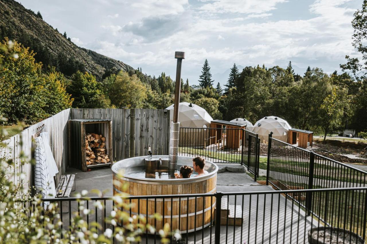 Hotel Cross Hill Glamping à Lake Hawea Extérieur photo